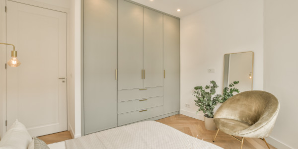 Comprar / Vender Apartamentos y Lofts en Carabanchel · con Mobiliario y Carpintería a Medida