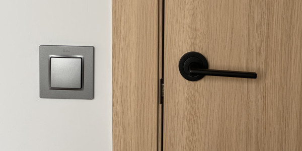 Comprar / Vender Casas Unifamiliares y Chalets en Madrid · con Puertas de Calidad