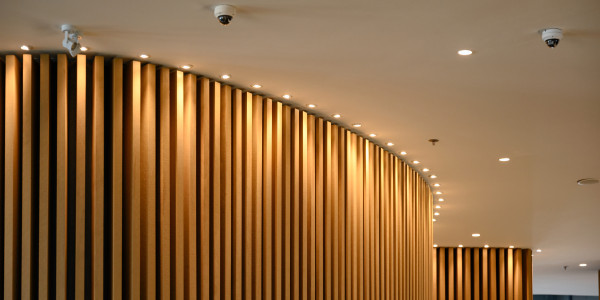 Comprar / Vender Casas Unifamiliares y Chalets en Madrid · con Iluminación Decorativa