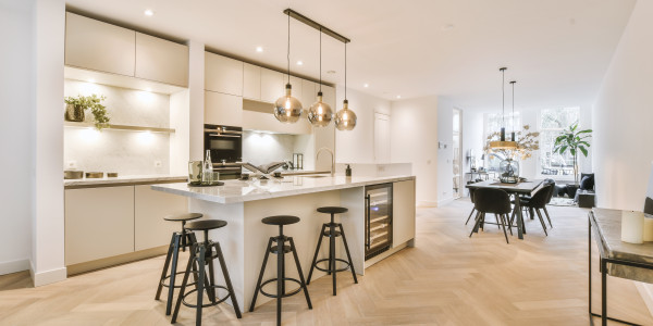 Comprar / Vender Dúplex y Áticos en Chueca · con Cocinas de Diseño